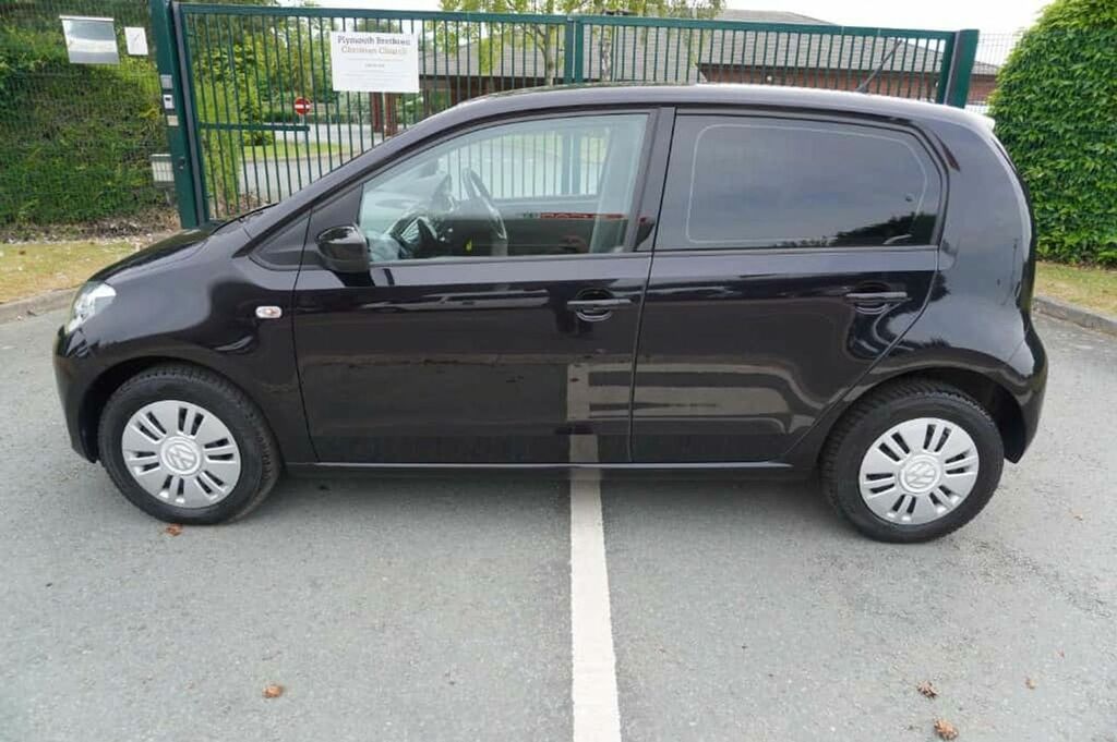 Volkswagen Up 1.0 Move Up...only 11007 Miles Black #4