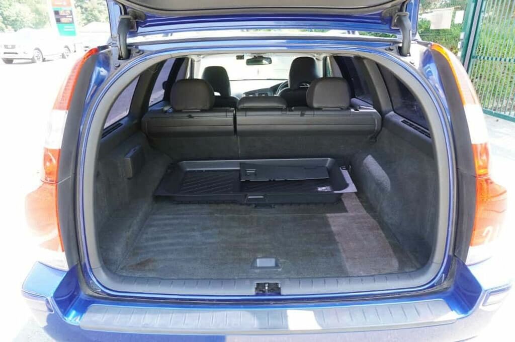 Volvo V70 2.4 Se 170 Bhp Full Volvo Service History Grey #10