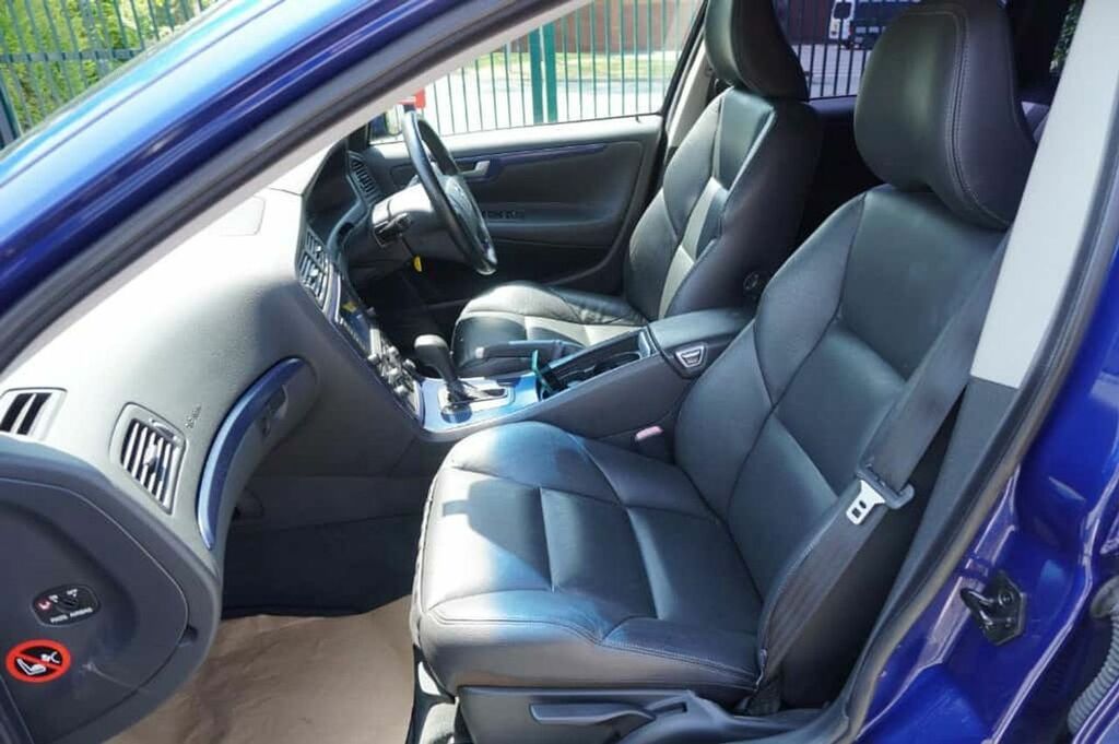 Volvo V70 2.4 Se 170 Bhp Full Volvo Service History Grey #13