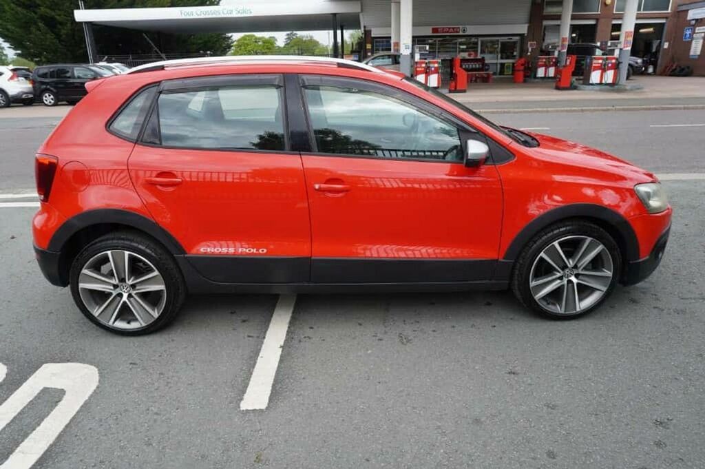 Volkswagen Polo Hatchback White #8