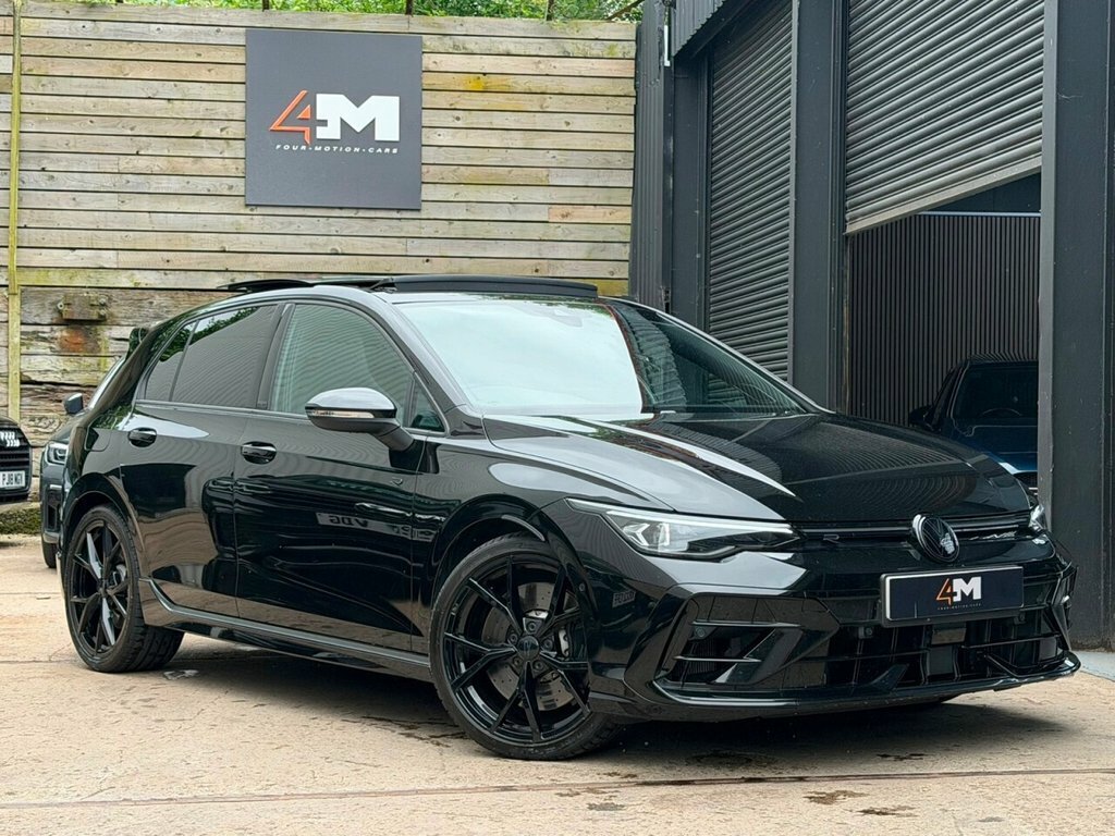 Volkswagen Golf 2.0 Tsi R Black Edition Hatchback Dsg 4 SJ25HYZ Black #2