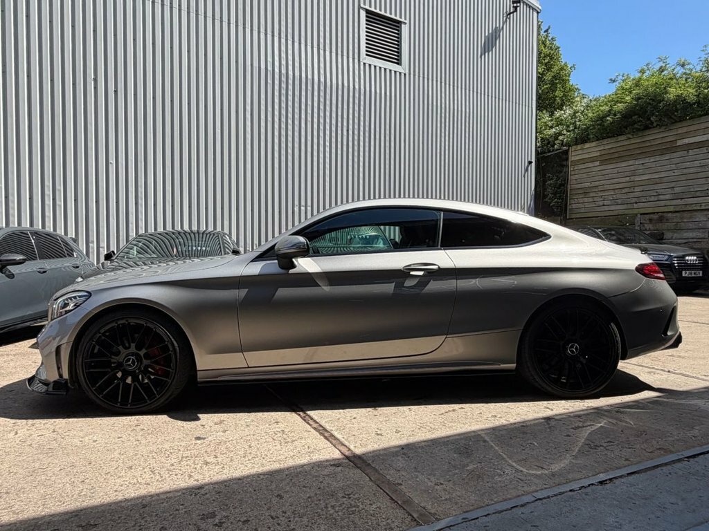 Mercedes-Benz C Class 1.5 C200 Mhev Amg Line Coupe G-tronic Silver #3