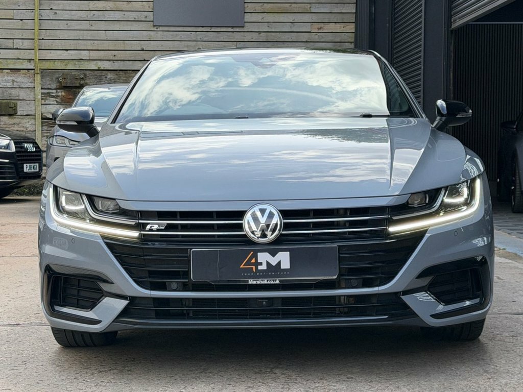 Volkswagen Arteon 2.0 Tsi R-line Grey #16