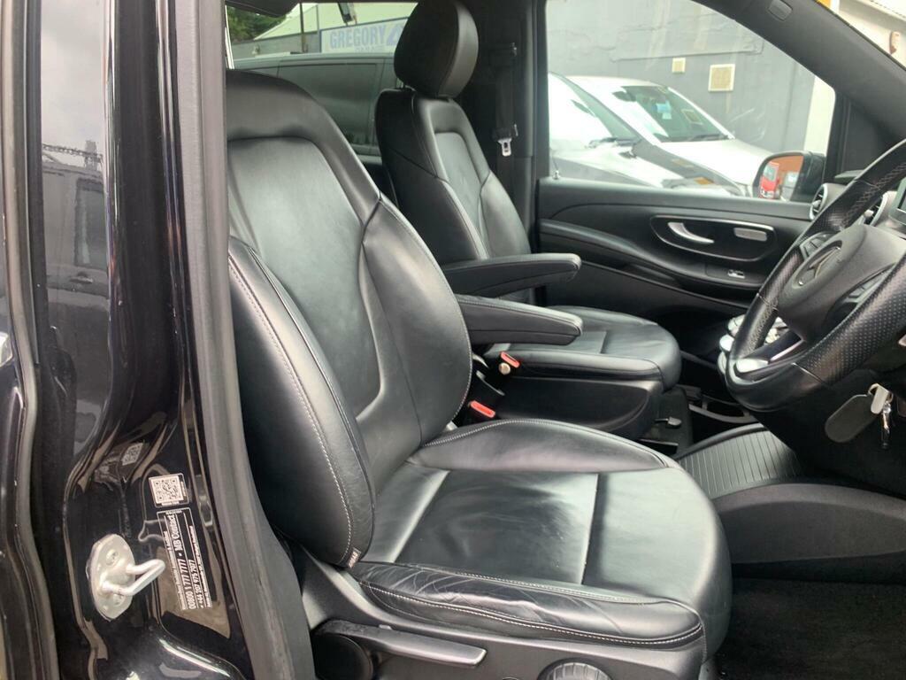 Mercedes-Benz V Class Amg Line Black #7