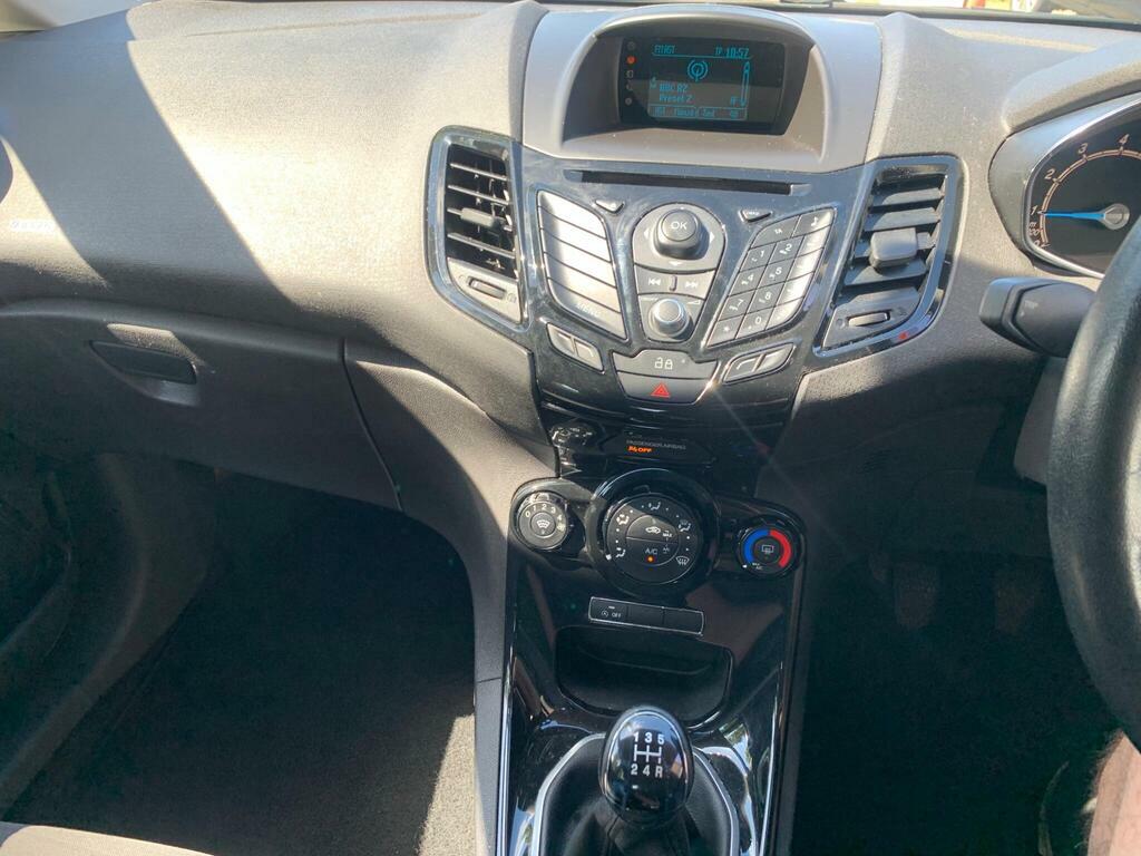 Ford Fiesta 1.6 St-2 180 Black #17