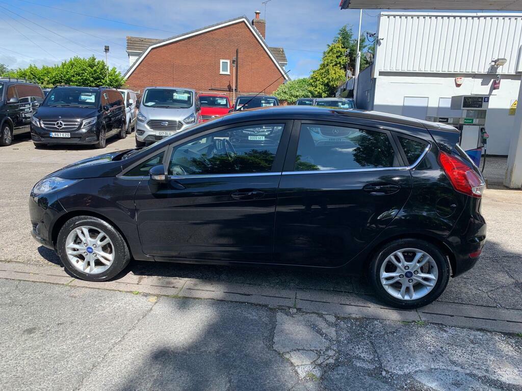Ford Fiesta 1.6 St-2 180 Black #2