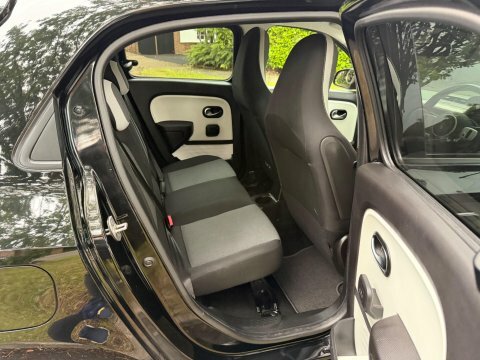 Renault Twingo Hatchback 1.0 Sce Play Euro 6 201565 White #16