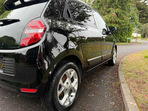 Renault Twingo Hatchback 1.0 Sce Play Euro 6 201565 White #25