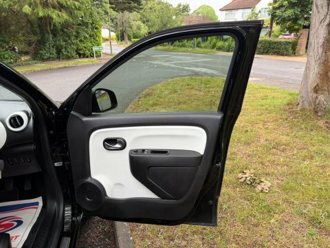 Renault Twingo Hatchback 1.0 Sce Play Euro 6 201565 White #45
