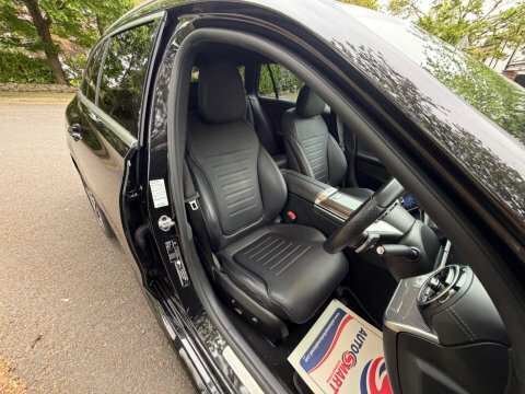 Mercedes-Benz C Class 1.5 C200h Mhev WV22YLH Black #3