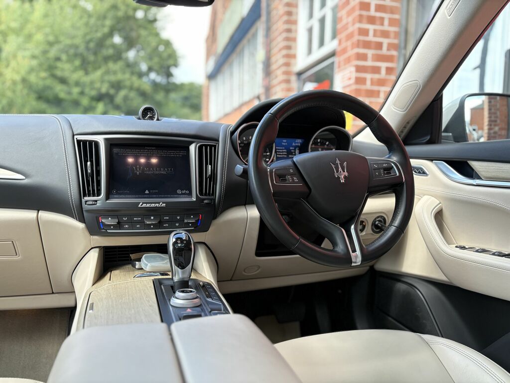 Maserati Levante S Gransport #31