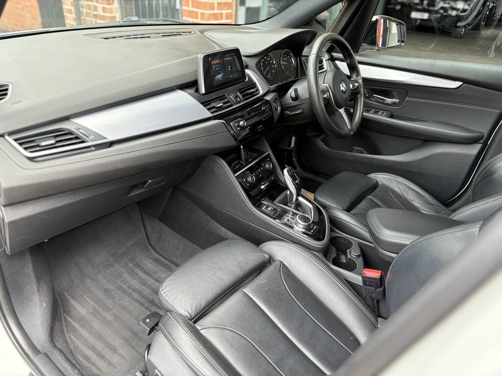 BMW 2 Series Active Tourer 2018 1.5 218I M Sport Mpv Dct Euro 6 S White #4