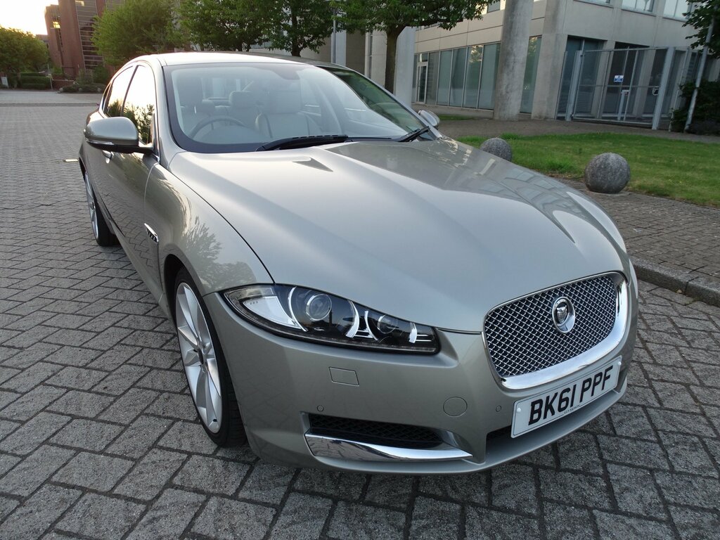 Jaguar XF 2.2D Portfolio Saloon Euro 5 Ss Gold #2