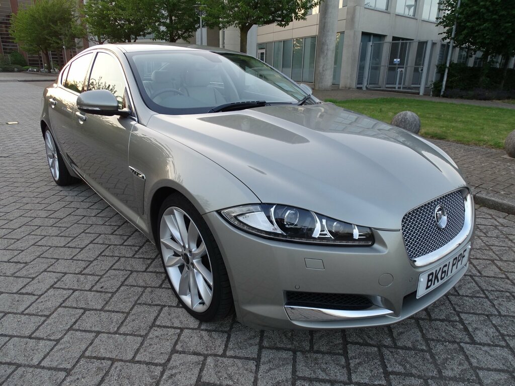 Jaguar XF 2.2D Portfolio Saloon Euro 5 Ss Gold #3