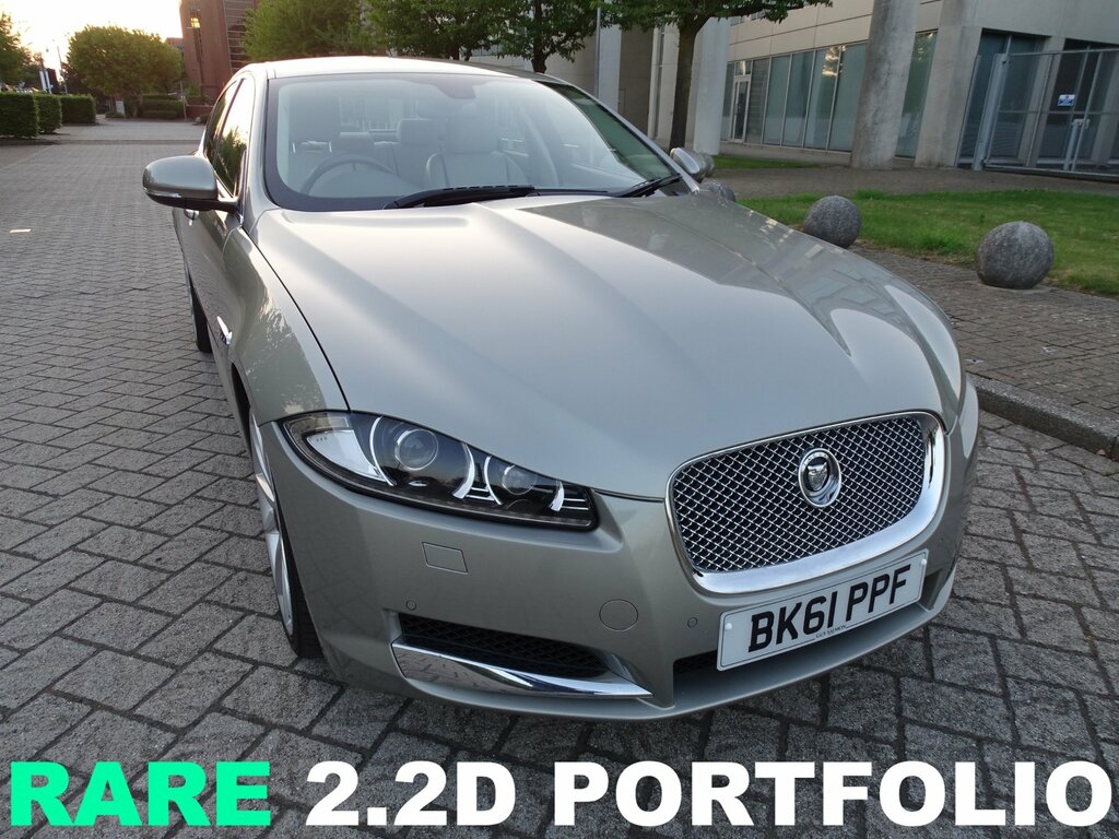 Jaguar XF 2.2D Portfolio Saloon Euro 5 Ss Gold