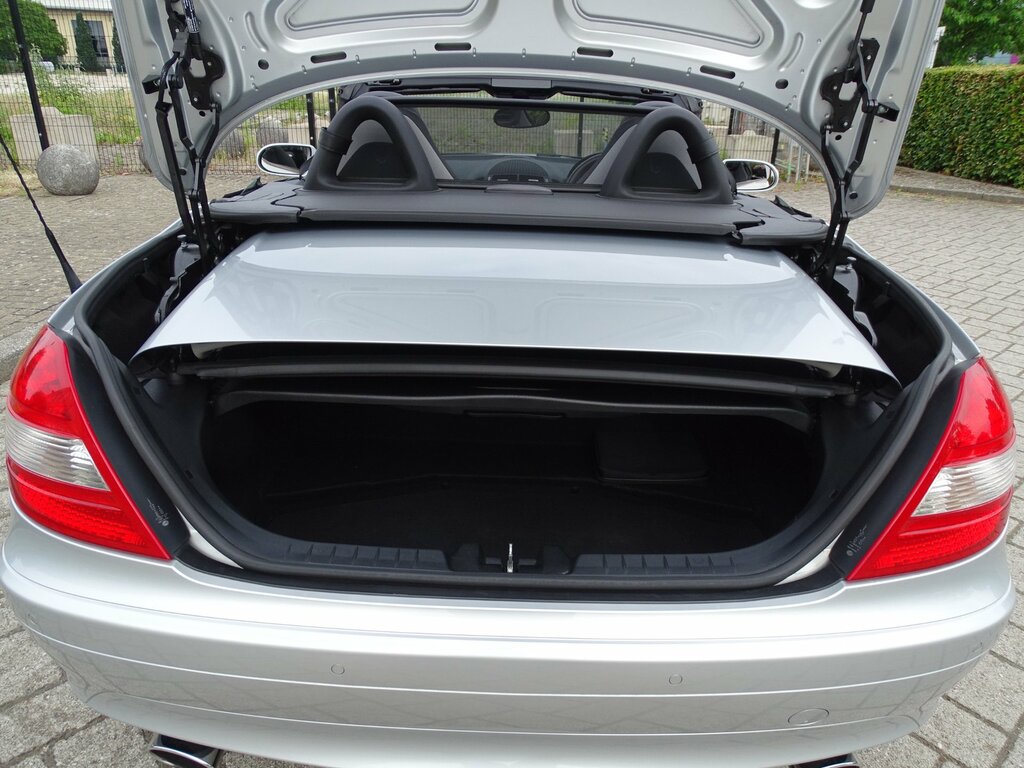 Mercedes-Benz SLK 3L Null Blue #49