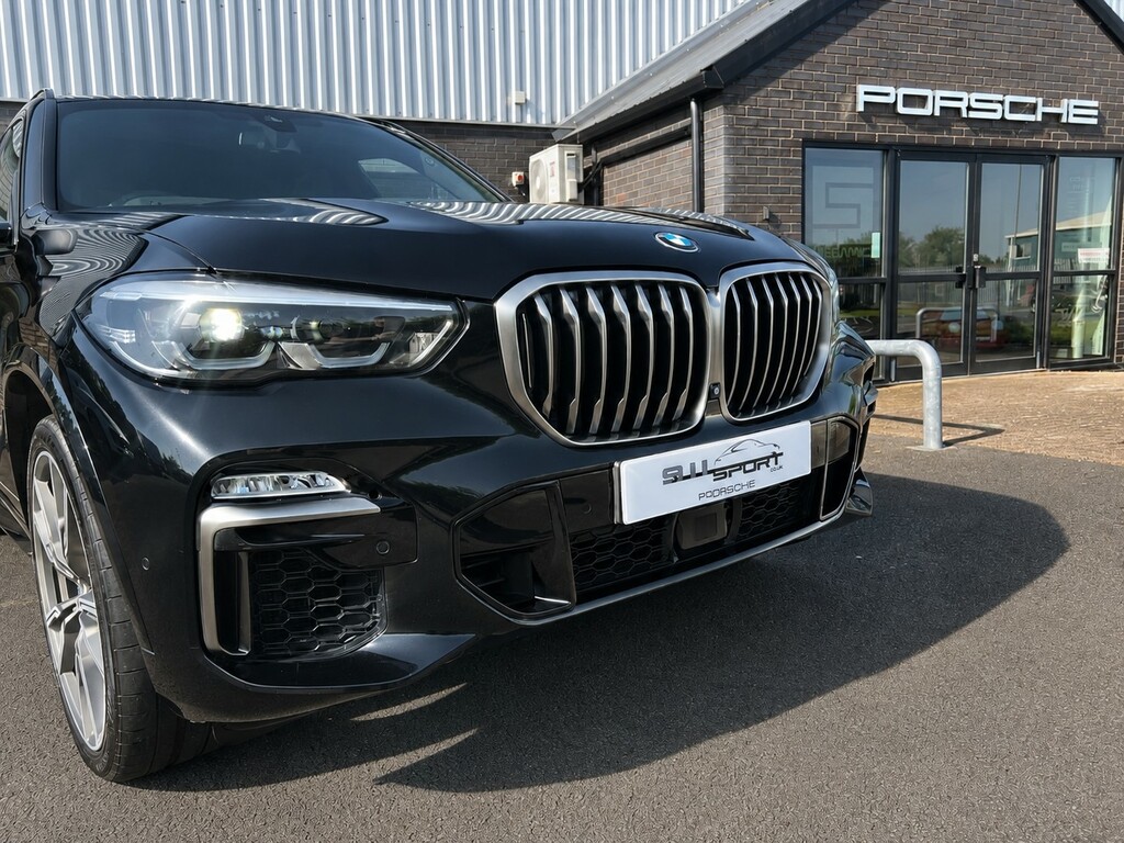 BMW X5 M50d Black #4