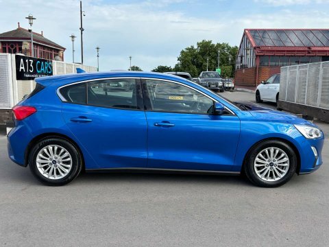 Ford Focus 1.5 Focus Titanium FD68XGL Blue #3