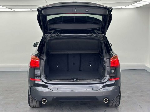 BMW X1 2.0 X1 Sdrive Black #6