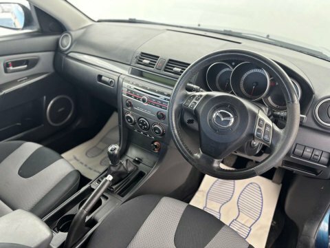 Mazda 3 2.0 Sport Silver #29