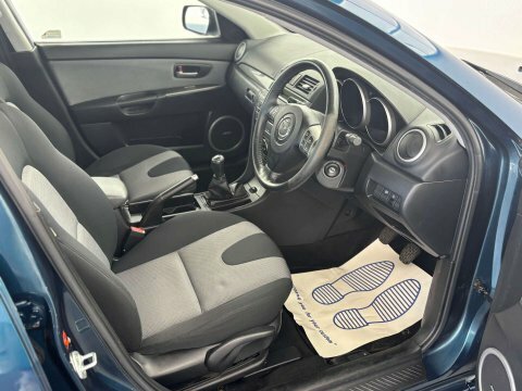Mazda 3 2.0 Sport Silver #30