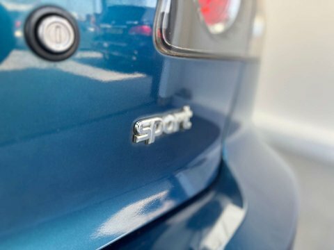 Mazda 3 2.0 Sport Silver #10