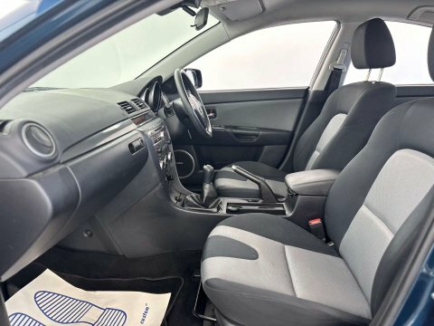 Mazda 3 2.0 Sport Silver #22