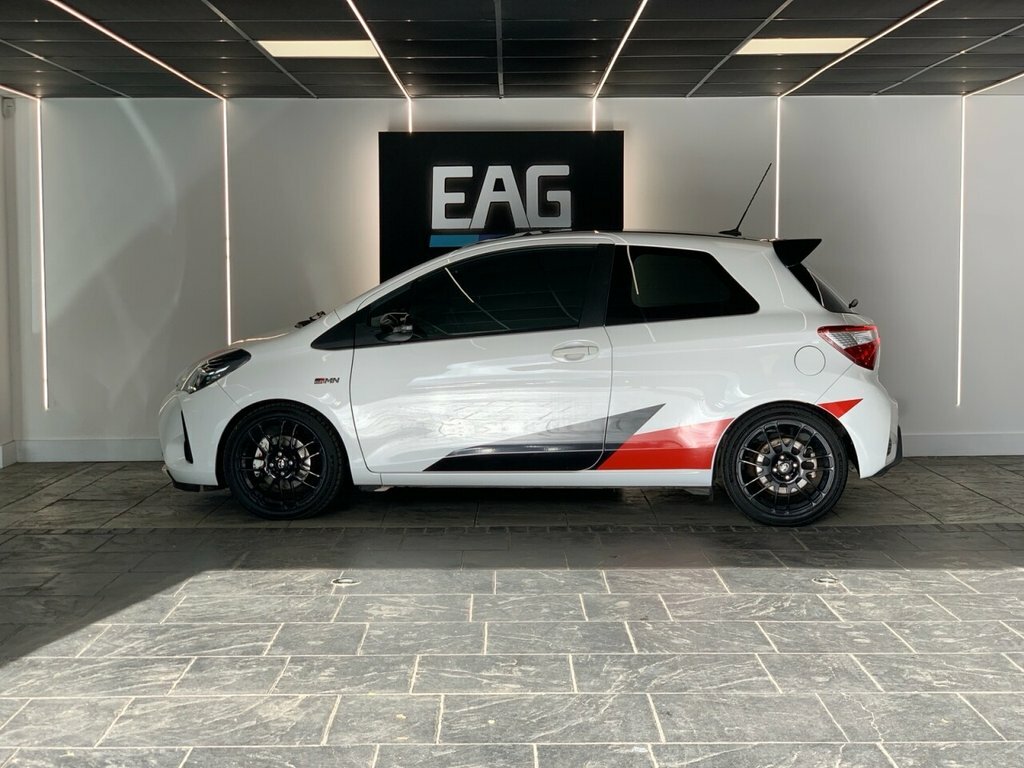Toyota Yaris 1.8L Grmn White #3