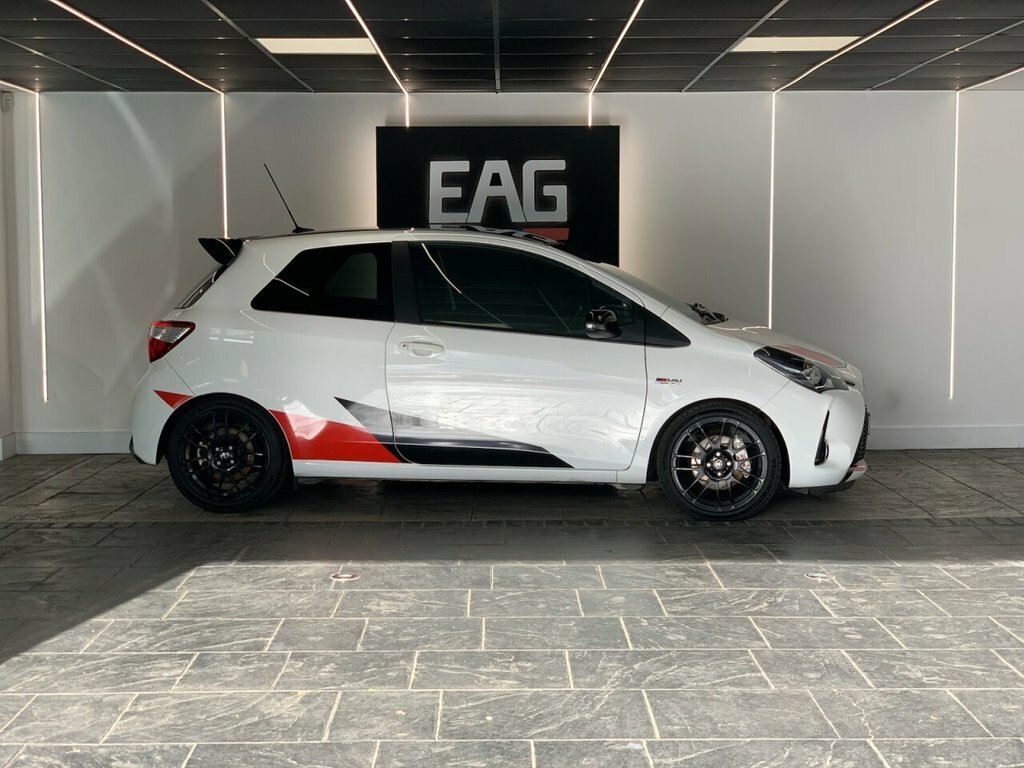 Toyota Yaris 1.8L Grmn White #2