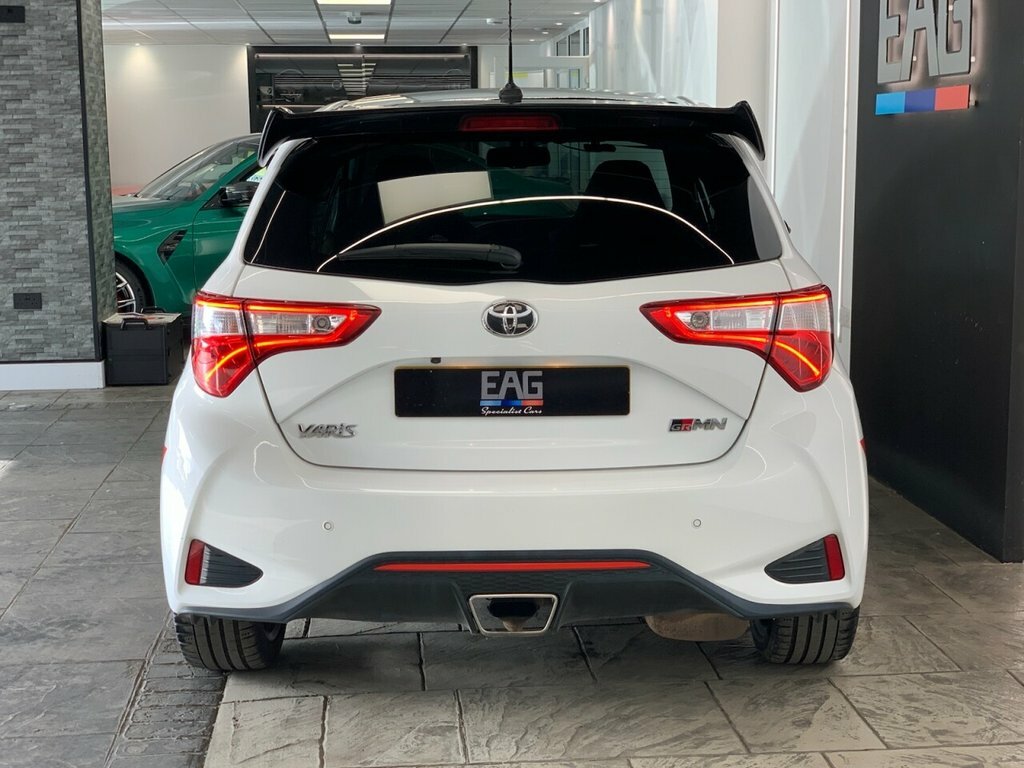 Toyota Yaris 1.8L Grmn White #5