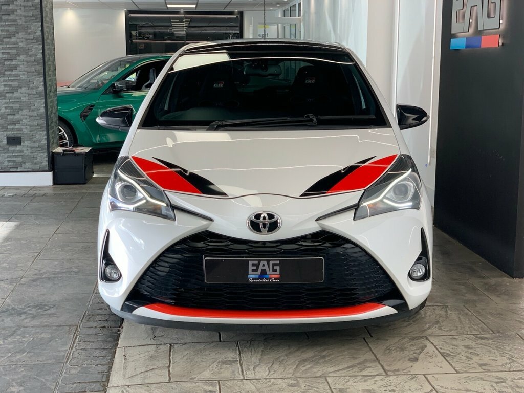 Toyota Yaris 1.8L Grmn White #4
