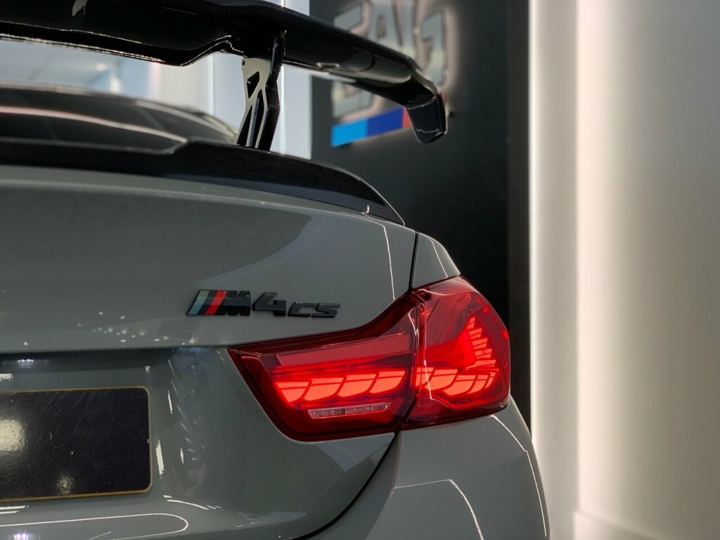 BMW M4 3.0 Biturbo Competition Coupe Dct Euro White #9