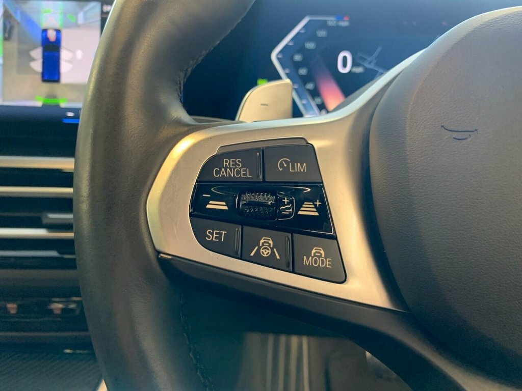 BMW 3 Series 320I M Sport Step 2024 White #37