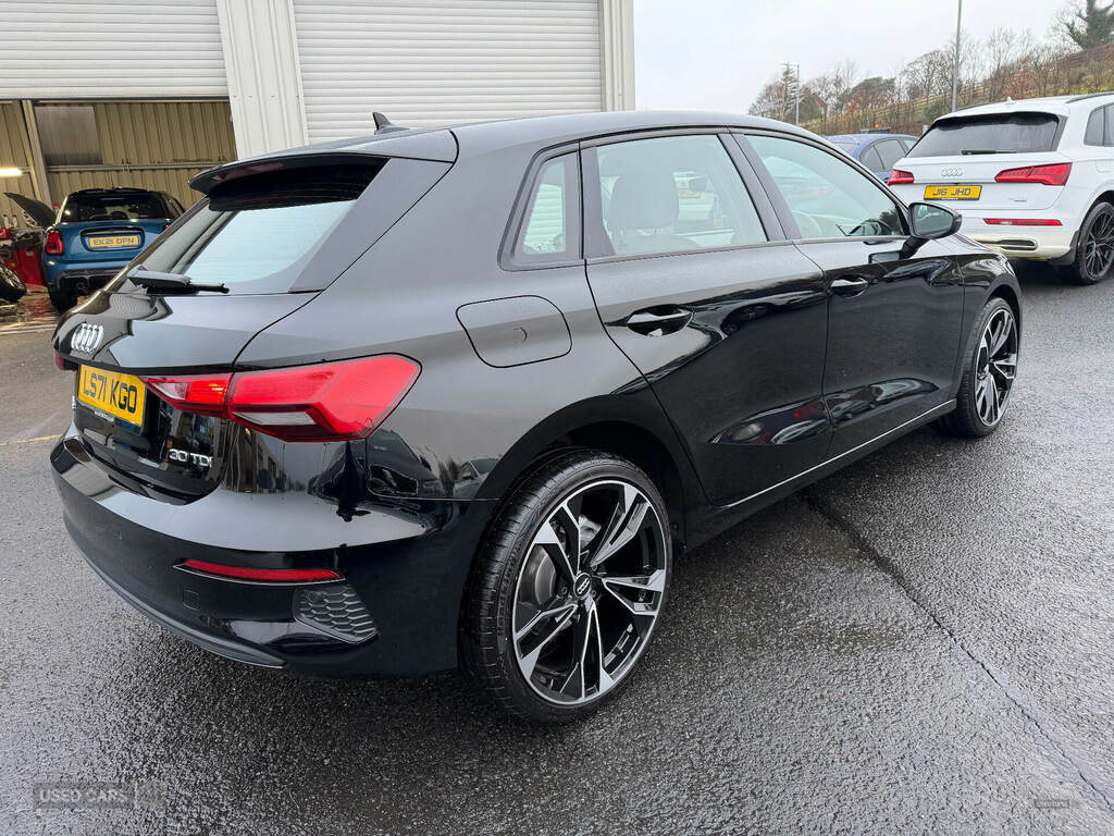 Audi A3 30 Tdi Technik LS71KGO Black #2