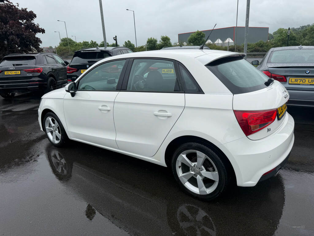 Audi A1 1.6 Tdi Sport Nav S Tronic LL67LUW White #3