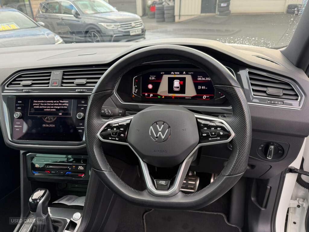 Volkswagen Tiguan 2.0 Tdi R-line Dsg White #5