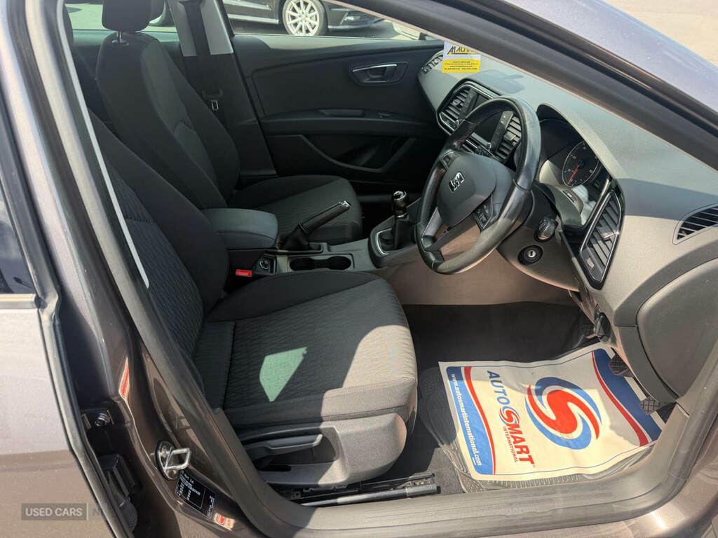 Seat Leon 1.6 Tdi 110 Se Dynamic Technology Grey #6