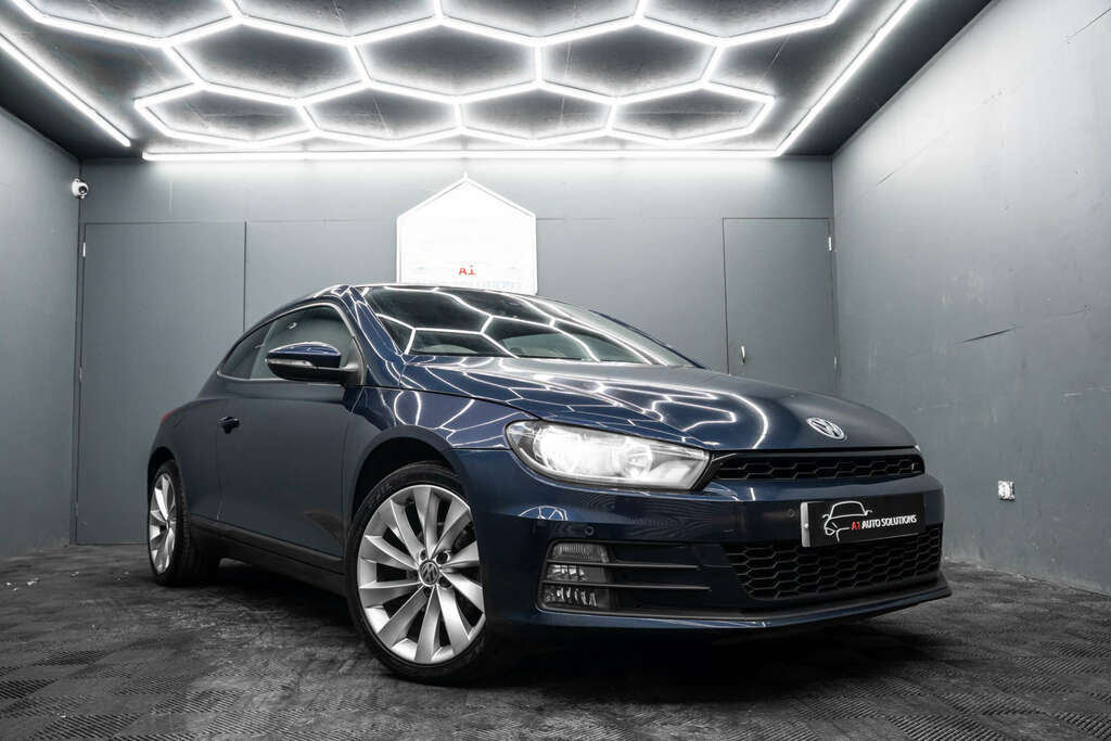 Volkswagen Scirocco Gt Bluemotion Technology Tsi