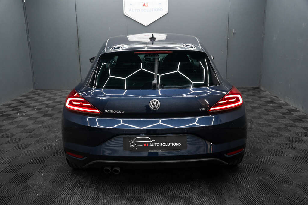 Volkswagen Scirocco Gt Bluemotion Technology Tsi #3