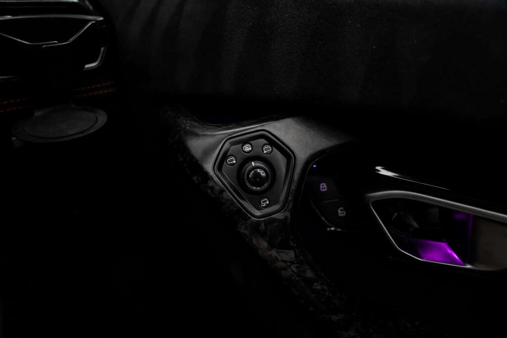 Lamborghini Huracan Performante Black #42