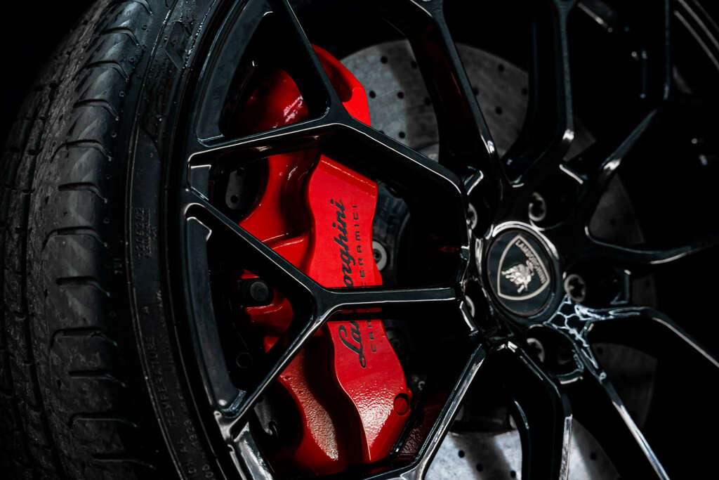 Lamborghini Huracan Performante Black #16