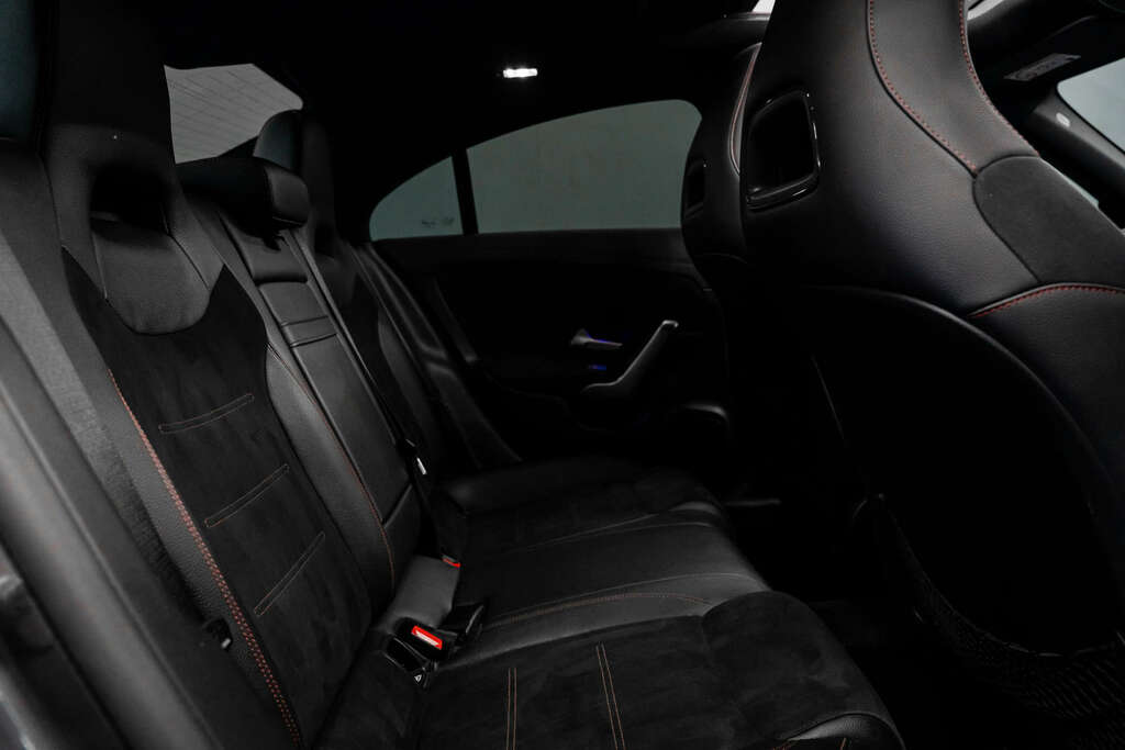 Mercedes-Benz 250 Cla Amg Line Premium E  #29