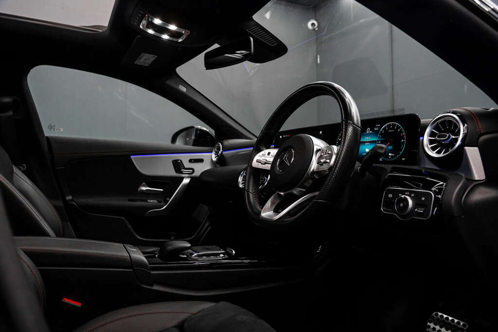 Mercedes-Benz 250 Cla Amg Line Premium E  #10