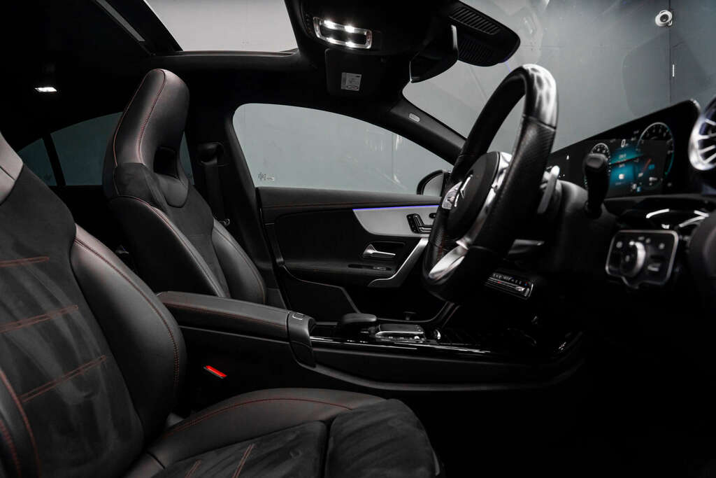 Mercedes-Benz 250 Cla Amg Line Premium E  #14