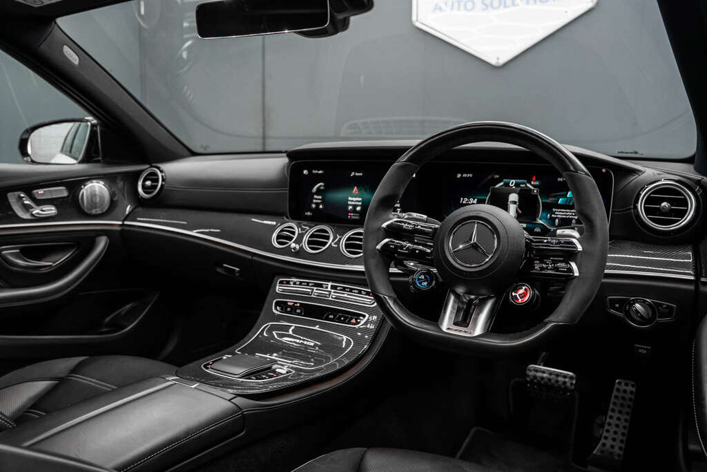 Mercedes-Benz E Class 4Matic 4Wd  #2
