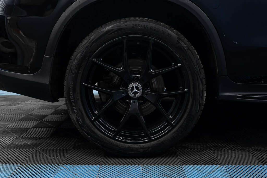 Mercedes-Benz GLC Class 43 4Matic Premium Plus Tct Silver #15