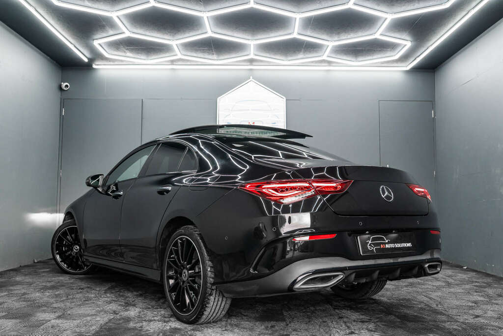 Mercedes-Benz CLA Class Amg Line Premium Plus Night Edition MM72UWB #5