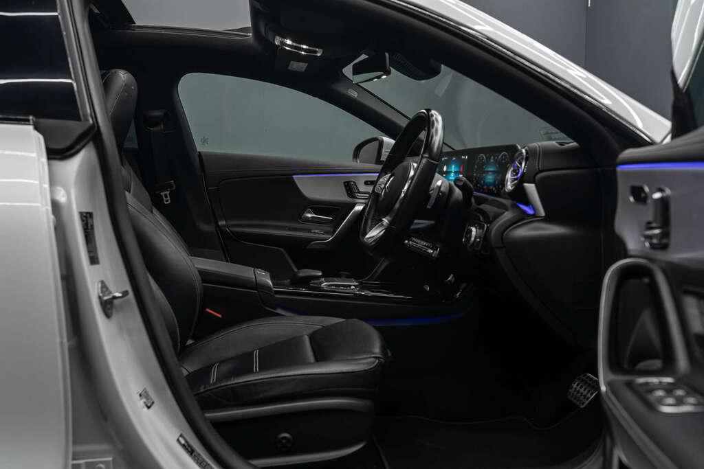 Mercedes-Benz 250 Cla Amg Line Premium E  #36