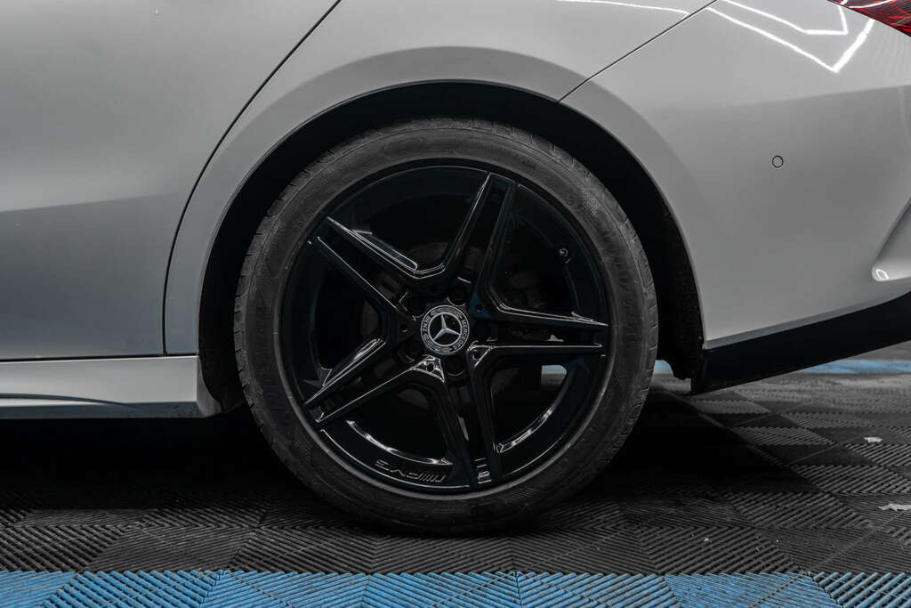 Mercedes-Benz 250 Cla Amg Line Premium  #5