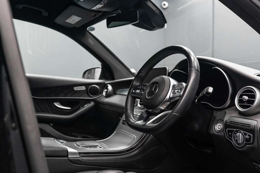 Mercedes-Benz GLC Class Amg Line Premium D 4Matic 4Wd Black #4